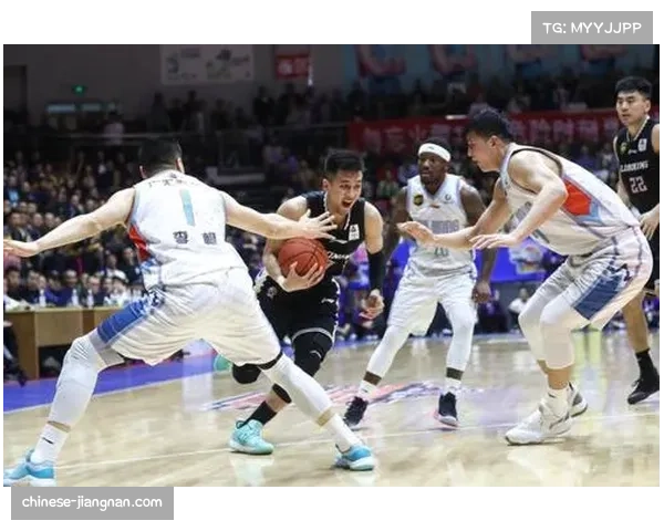 贺惯错失绝平良机 三镇后卫遗憾未能救主 贺惯错失绝平良机 三镇后卫遗憾未能救主