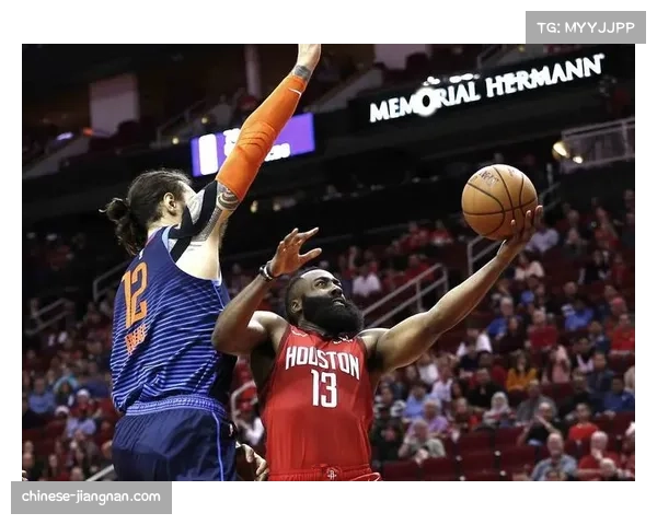 拉松28分6板6助全面表现 热火锋线持球组织能力稳步提升